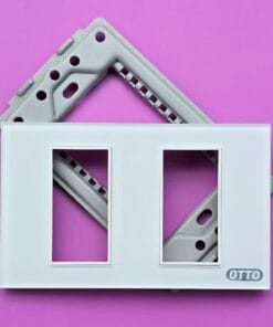 Mặt kính 2 thiết bị màu trắng