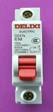 Aptomat cài ray MCB 1P 16A chống quá tải ngắn mặt DELIXI
