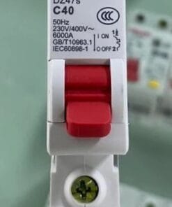 Aptomat cài ray MCB 1P 40A chống quá tải ngắn mặt DELIXI